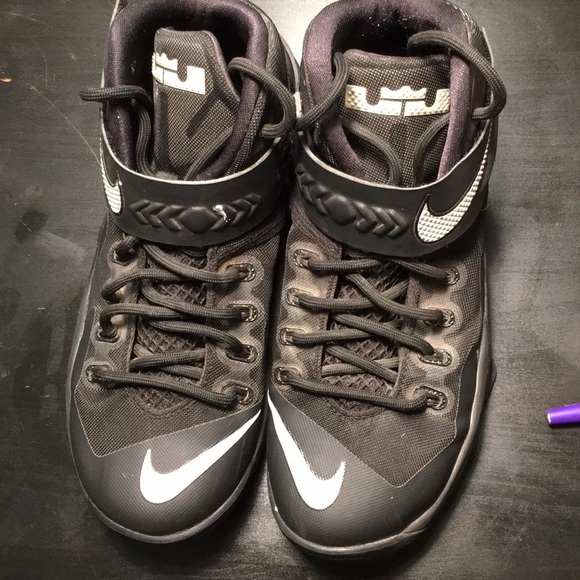 All black 2015 lebrons - Picture 2 of 3